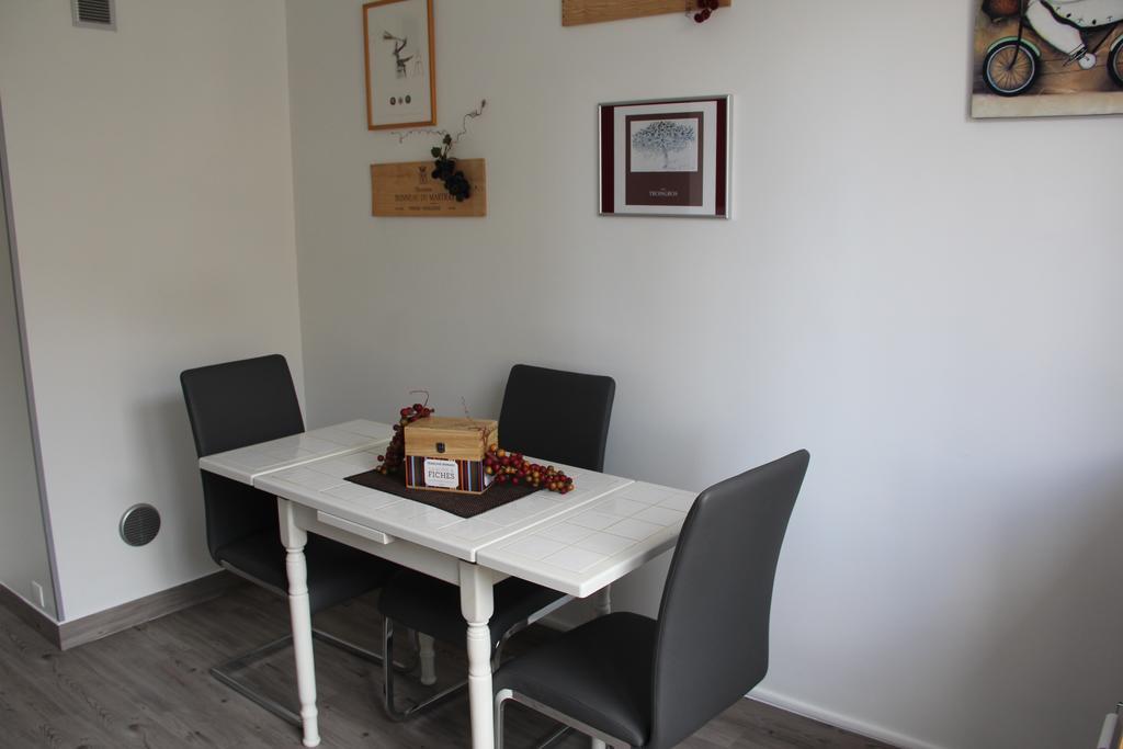 Appart'hotel Les Floralies Roanne Chambre photo
